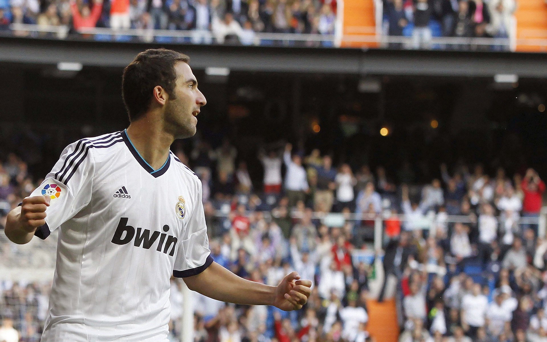 英超焦点：曼联逆转争胜，积分榜进入白热化！，曼联英超最新排名